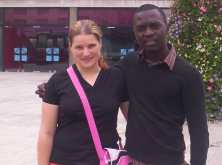 COUCOU CATHY ET HAMIDOU ALORS LA C EST UNE MEILLEUR AMIE ET UN BON POTE 